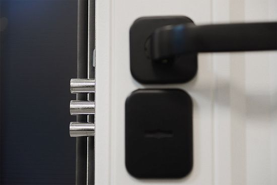 Входная дверь  